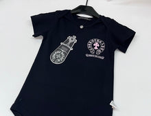 Load image into Gallery viewer, Baby clothes
