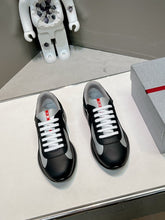 Load image into Gallery viewer, Mommy shoes
