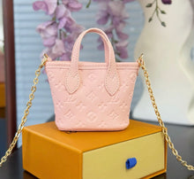 Load image into Gallery viewer, Baby girl bag 0-3 months - 5 years old

