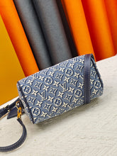 Load image into Gallery viewer, Mommy bag
