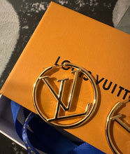 Load image into Gallery viewer, Mommy earrings
