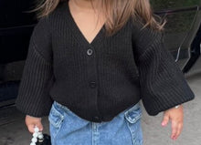 Load image into Gallery viewer, Baby girl sweater
