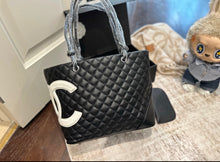 Load image into Gallery viewer, Mommy bag black
