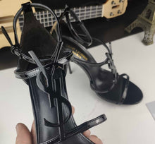 Load image into Gallery viewer, Mommy heels
