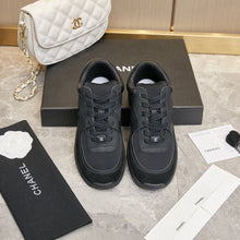 Load image into Gallery viewer, Mommy shoes
