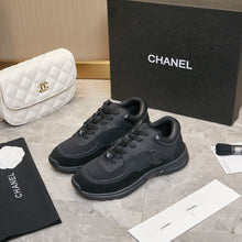 Load image into Gallery viewer, Mommy shoes
